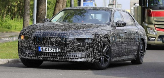 Новый BMW 7-Series: появились подробности