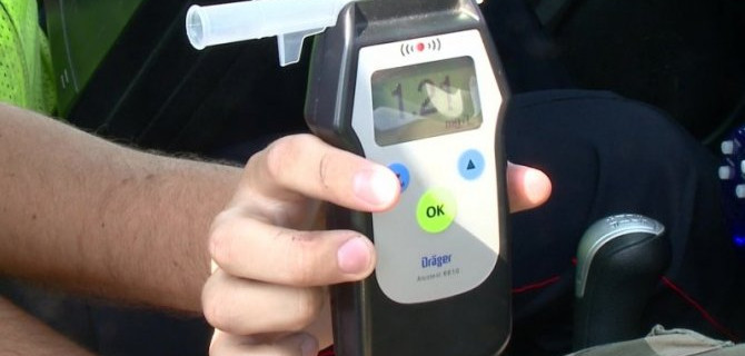 Бухать за рулем закон не велит