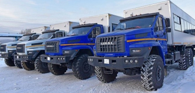 В России представлен внедорожный автобус «Урал Берлога»