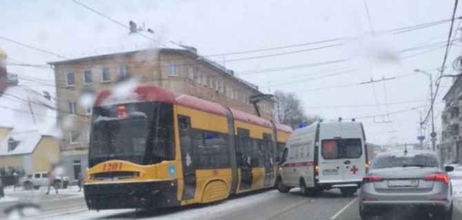 Когда тебе под 80, лучше «ездить» не выходя из дома