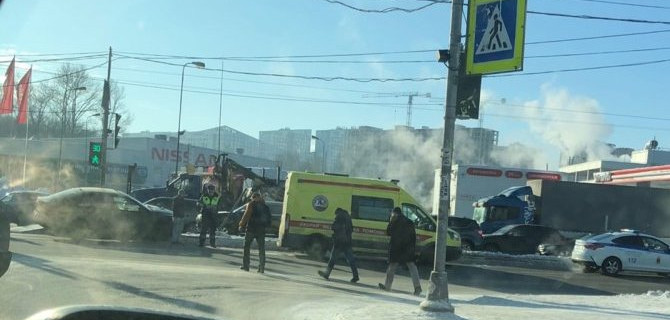 На Дунайском проспекте в Петербурге сбили пешехода