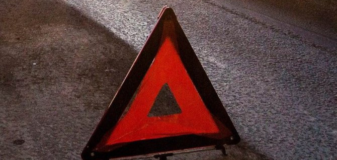 В Петербурге в ДТП погиб водитель «Газели» коммунальных служб