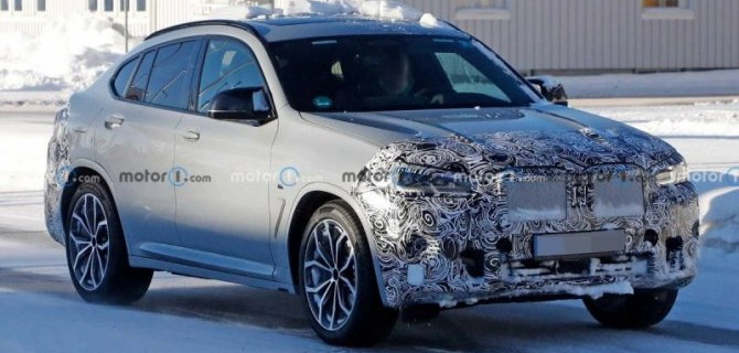 Опубликованы снимки салона рестайлингового BMW X4