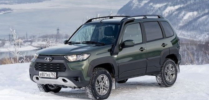 Кому светят фонари Lada Niva Travel?