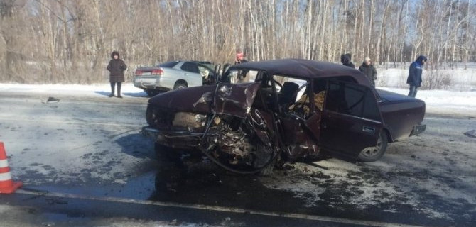 Водитель ВАЗа погиб в ДТП под Омском