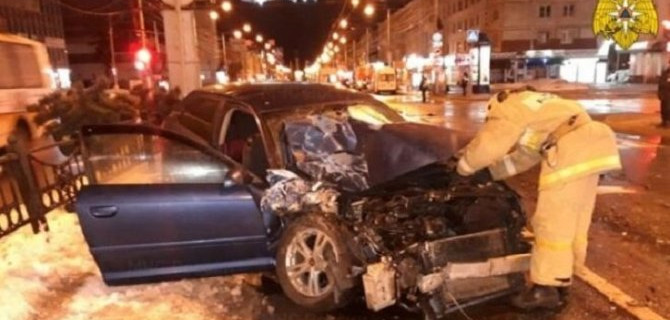 Два человека пострадали в ДТП со «скорой» в Калуге