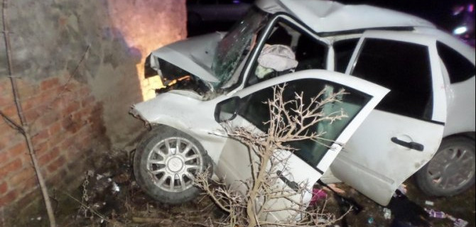Водитель и пассажирка «Лады» погибли в ДТП в Ставропольском крае